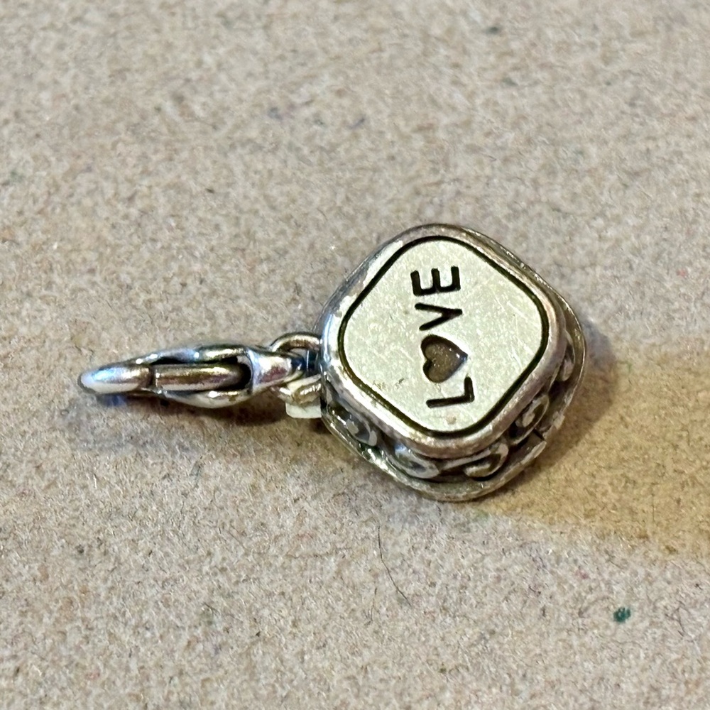 Brighton November Venus Birthstone Charm in golden-brown Topaz Retired - Picture 2 of 6
